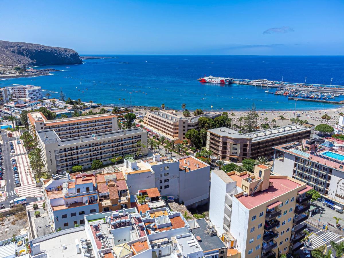 Luxury Holidays Suites, Playa De Los Cristianos Los Cristianos  Bagian luar foto