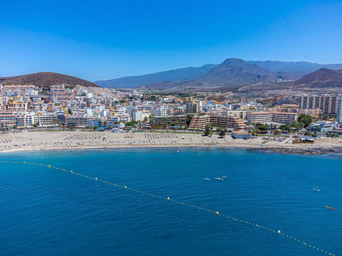 Luxury Holidays Suites, Playa De Los Cristianos Los Cristianos  Bagian luar foto