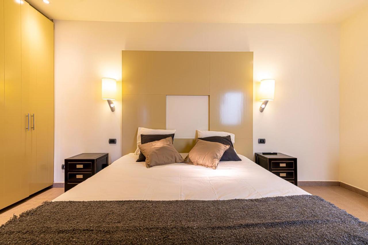 Luxury Holidays Suites, Playa De Los Cristianos Los Cristianos  Bagian luar foto