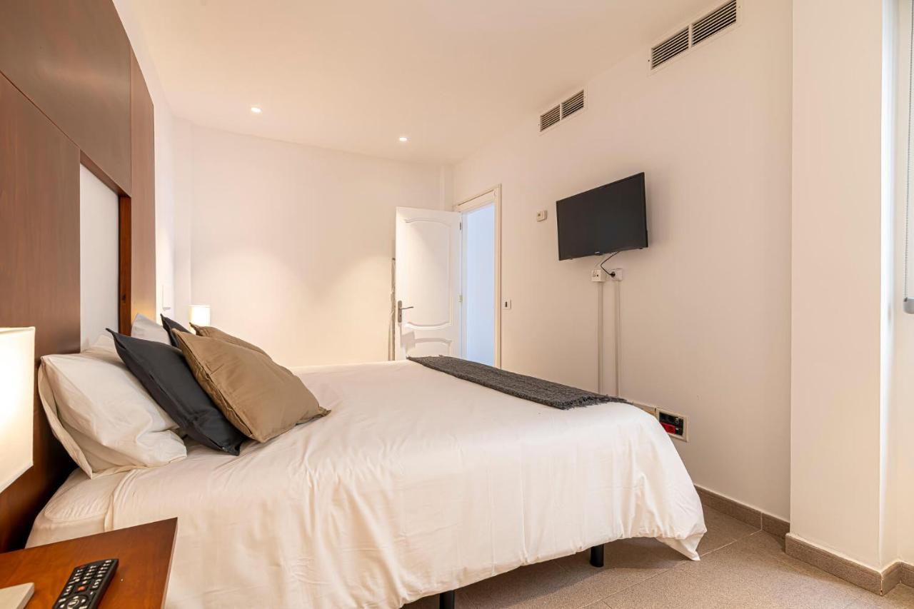 Luxury Holidays Suites, Playa De Los Cristianos Los Cristianos  Bagian luar foto