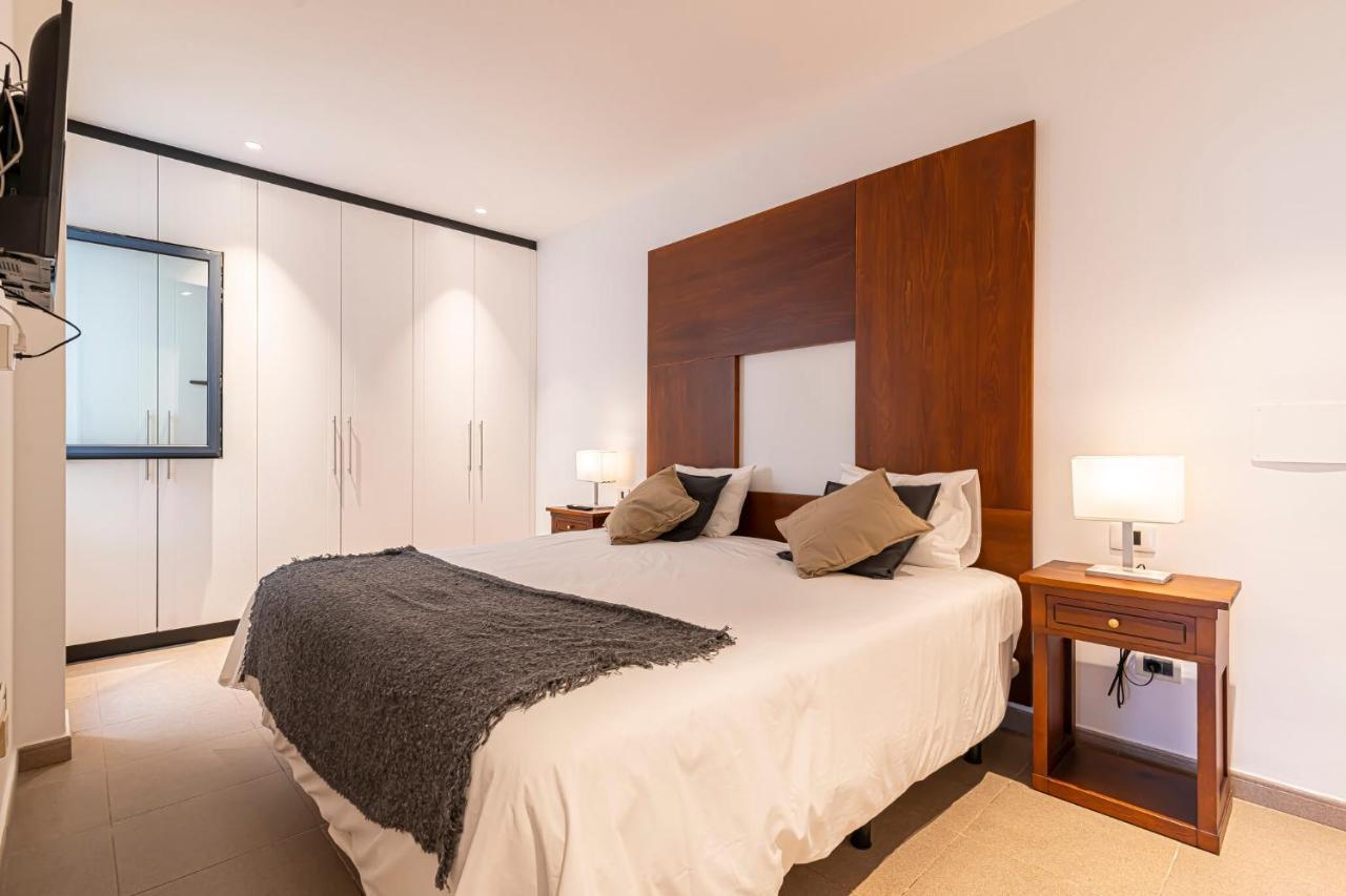 Luxury Holidays Suites, Playa De Los Cristianos Los Cristianos  Bagian luar foto