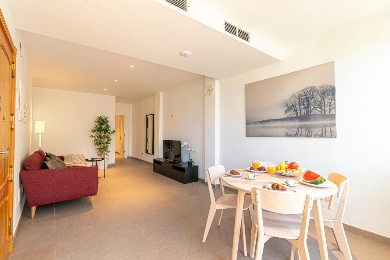 Luxury Holidays Suites, Playa De Los Cristianos Los Cristianos  Bagian luar foto