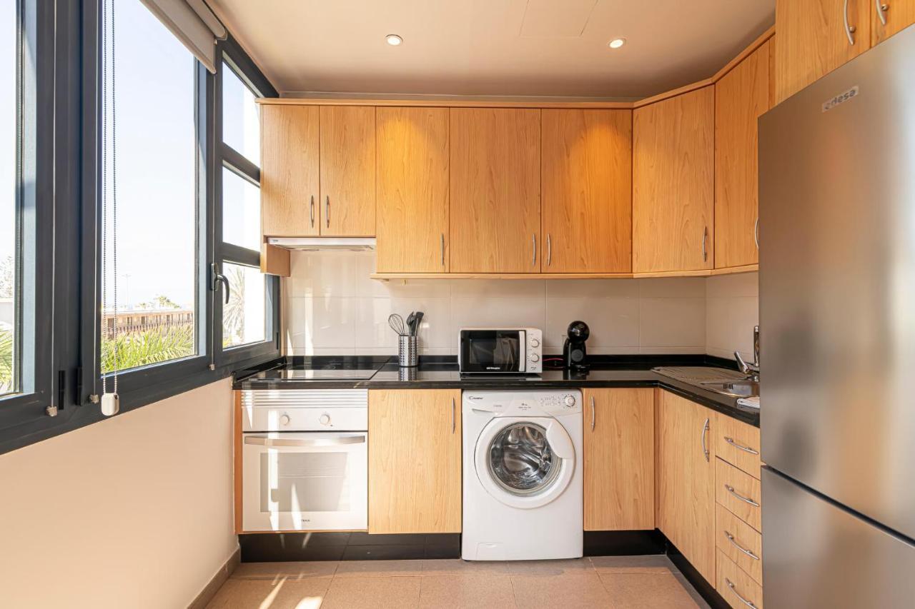 Luxury Holidays Suites, Playa De Los Cristianos Los Cristianos  Bagian luar foto