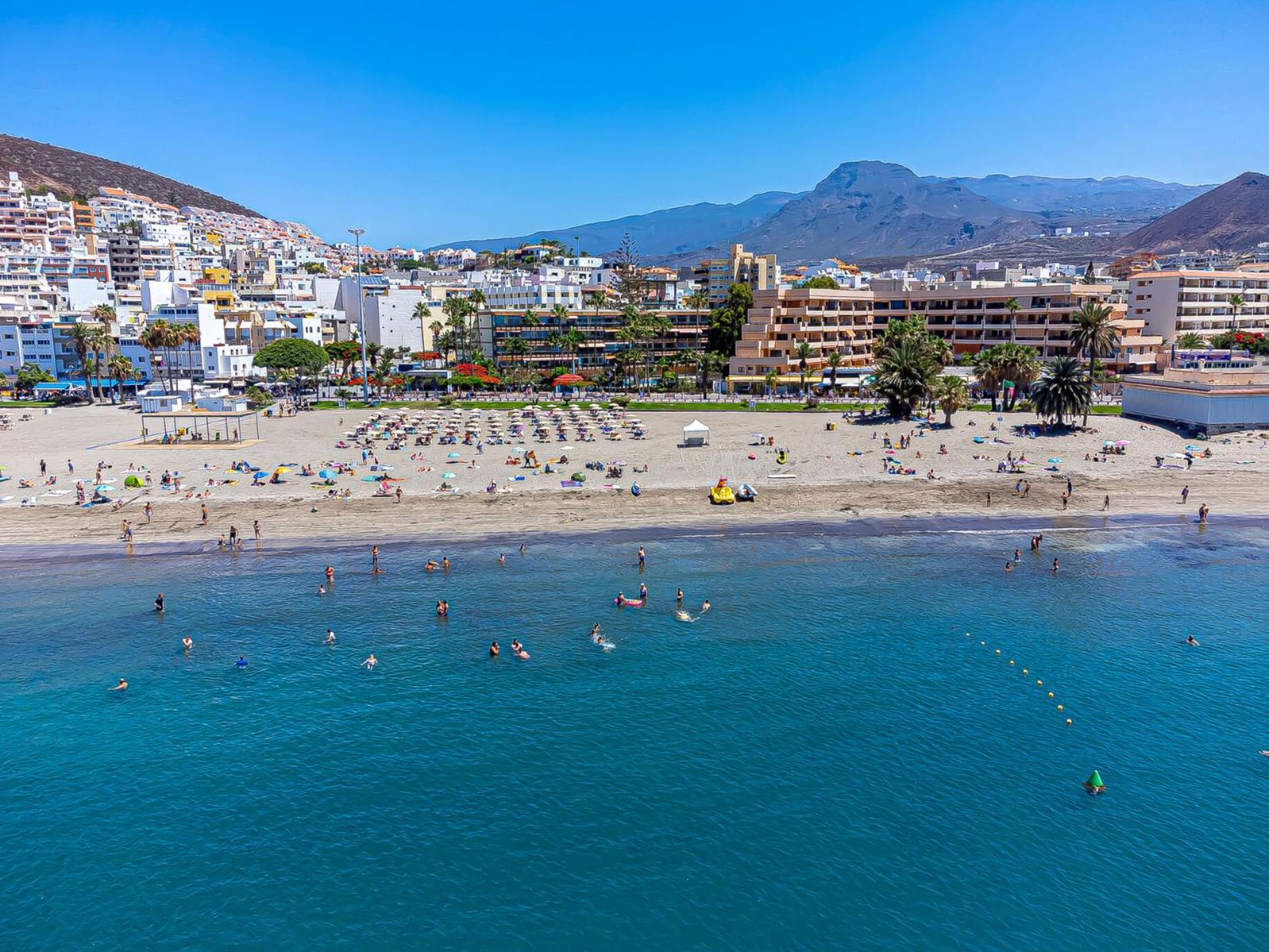 Luxury Holidays Suites, Playa De Los Cristianos Los Cristianos  Bagian luar foto