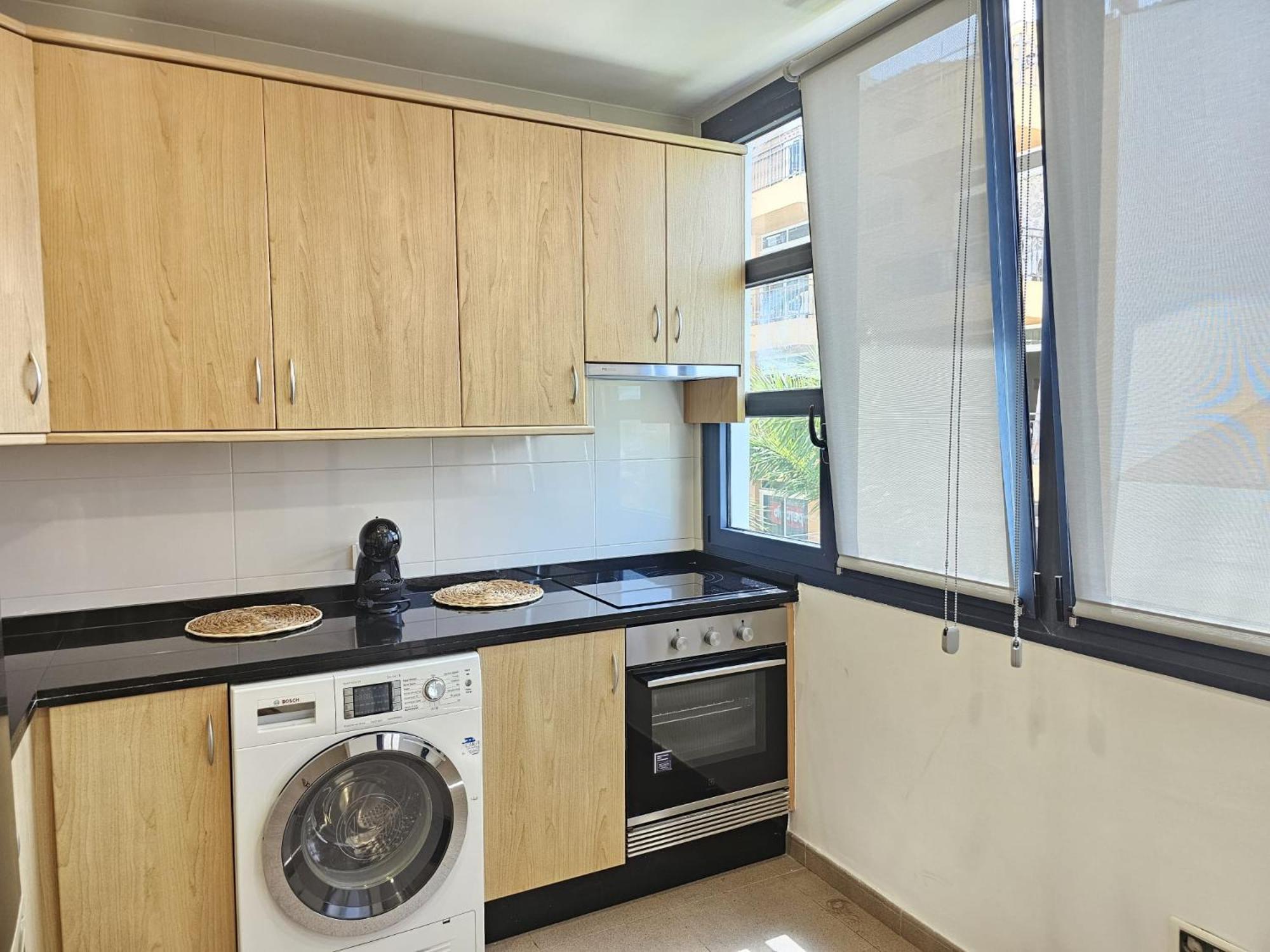 Luxury Holidays Suites, Playa De Los Cristianos Los Cristianos  Bagian luar foto